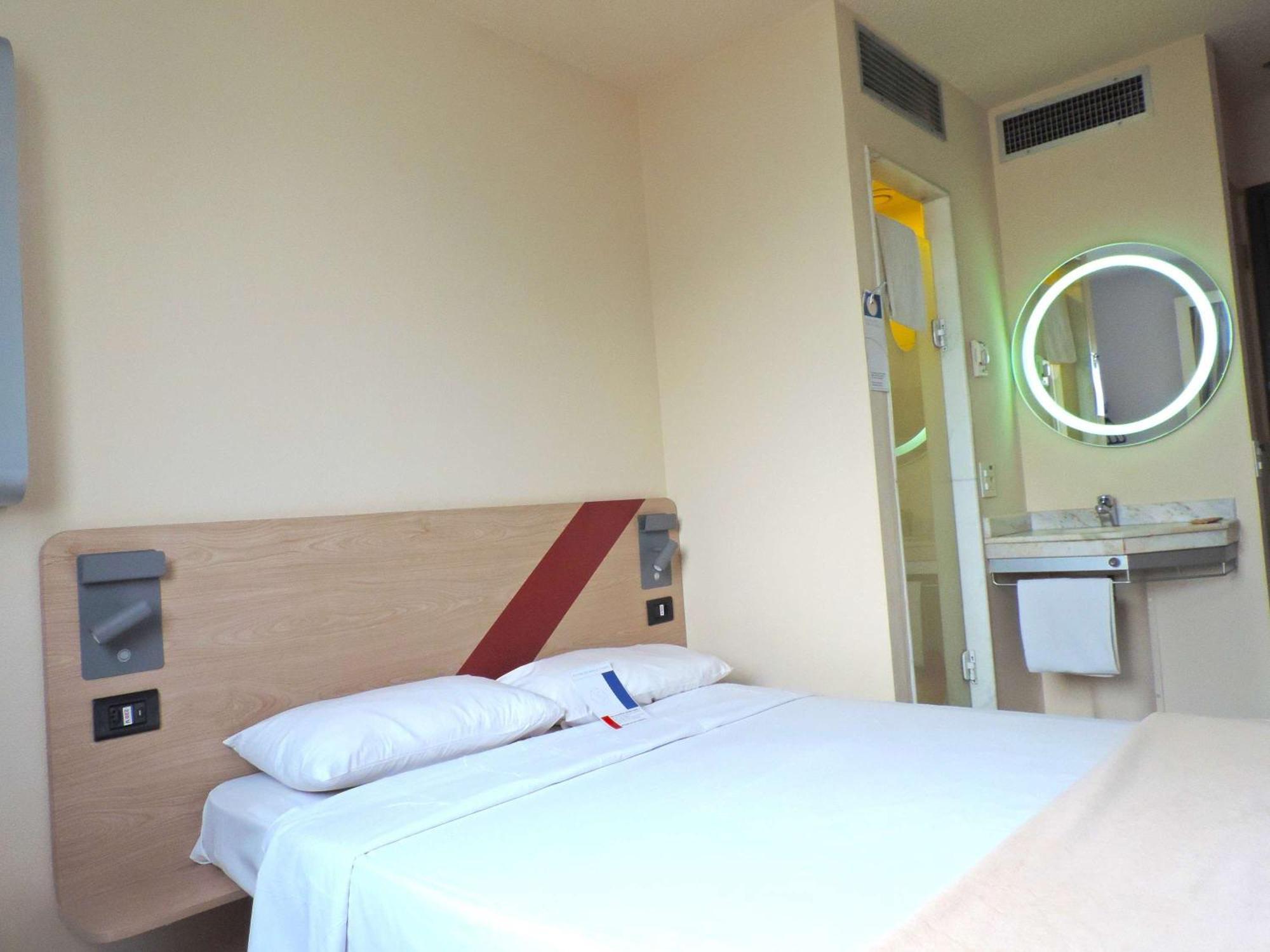 Ibis Budget Sao Paulo Paulista Exterior foto